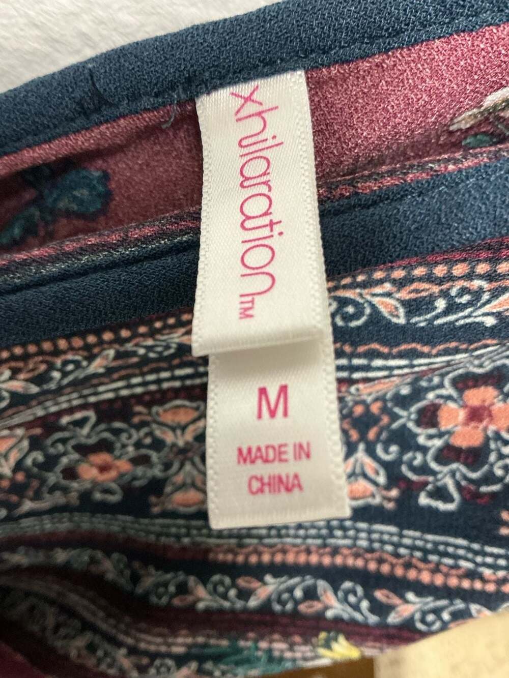 Xhilaration Maroon Floral V-Neck Spaghetti Strap Jumpsuit Size M - Picture 4 of 10